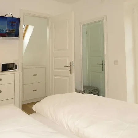 Holiday home Aurelia Haus 1 *